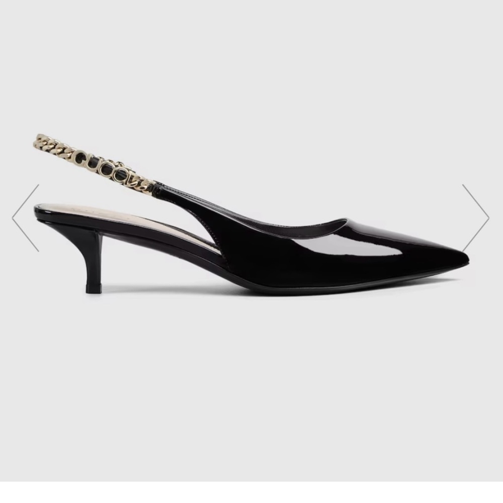 Gucci heels size 8 kitten heels, sling back gold Gucci pointed toe
